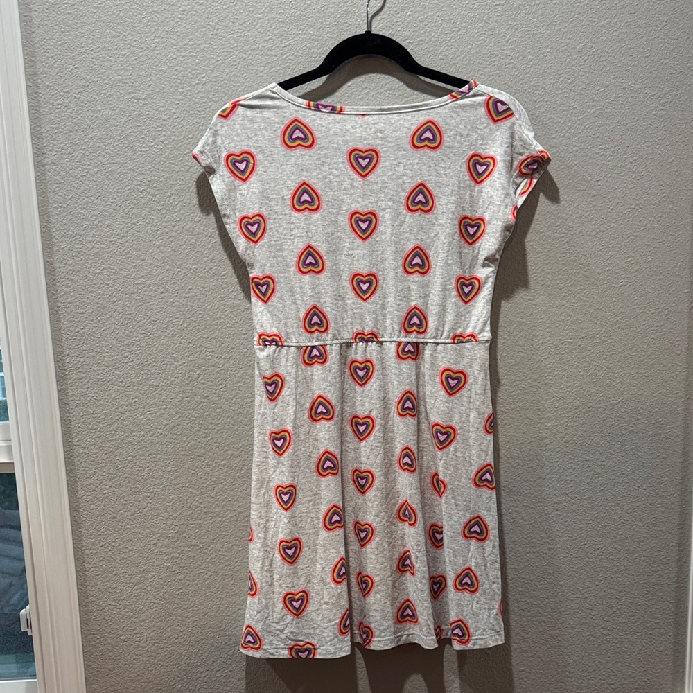 ❤️ Epic Threads Heart Patterned Kids Dress – Gray & Red – SZ XL ❤️ - Picture 3 of 4